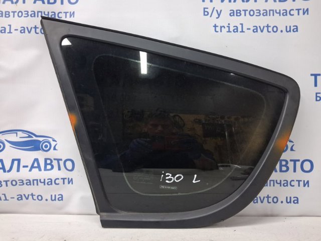 878102L110 Стекло кузова (багажного отсека) левое купить Черновцы