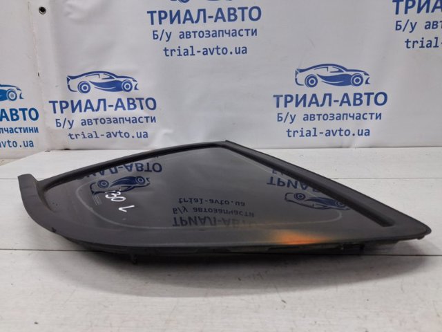 HYUNDAI 878102L110 Стекло кузова (багажного отсека) левое в наличии Киев