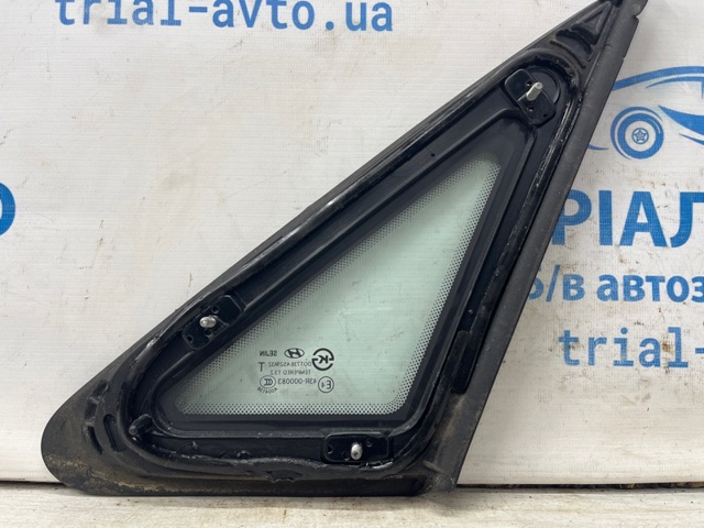 87810A5010 Стекло-форточка двери задней левой купить Житомир