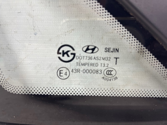 87810A5010 Стекло-форточка двери задней левой купить Ровно