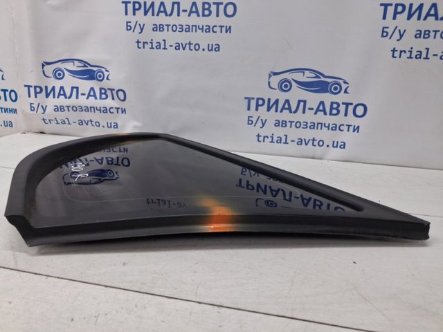 878202L110 HYUNDAI Стекло кузова (багажного отсека) правое купить в Николаев
