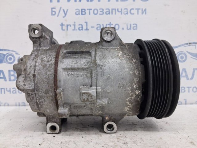 Компрессор системы кондиционирования 8831002370 TOYOTA