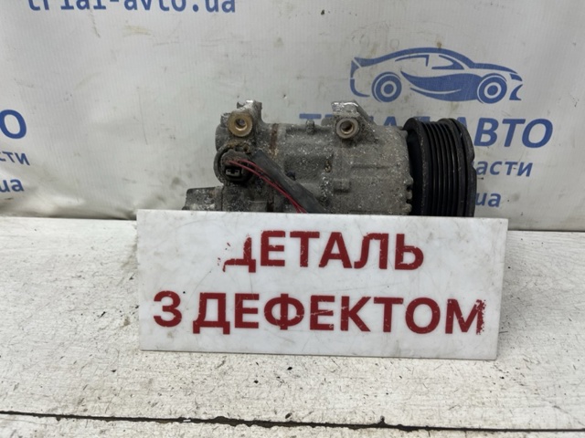 Компрессор системы кондиционирования 8831005080 TOYOTA