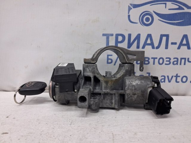 Личинка замка зажигания 8907305071 TOYOTA