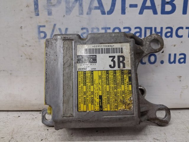 Модуль-процессор управления подушкой безопасности 8917033510 TOYOTA