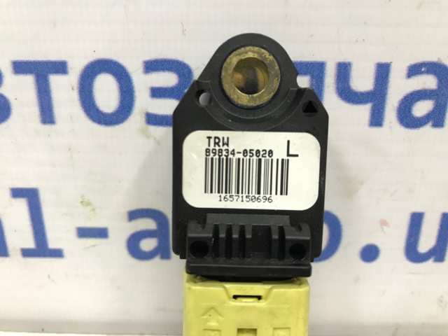 8983105010 TOYOTA Датчик удара купить в Павлоград