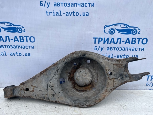 8A8Z5A649C Рычаг задней подвески нижний левый/правый купить Черновцы