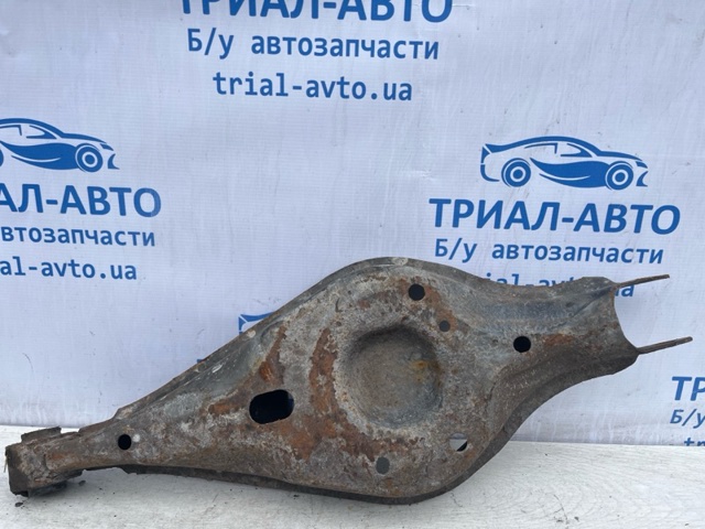 8A8Z5A649C FORD Рычаг задней подвески нижний левый/правый купить в Сумы