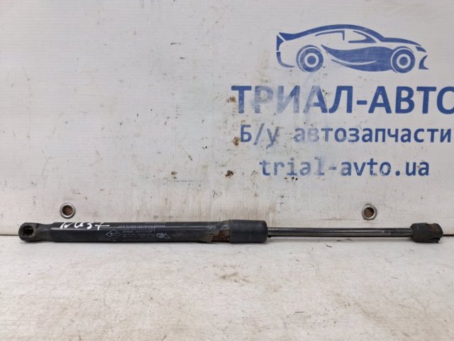 Амортизатор задней двери 904520004R RENAULT