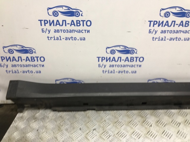 SUBARU 91112AJ160 Накладка (молдинг) порога наружная правая в наличии Днепр