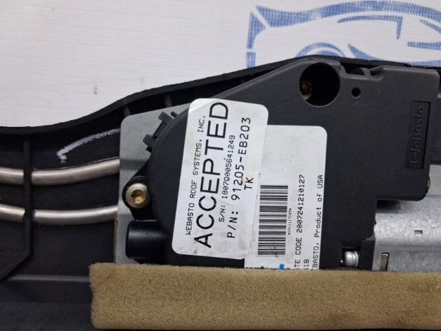 NISSAN 91306EB20A Рама люка в наличии Чернигов