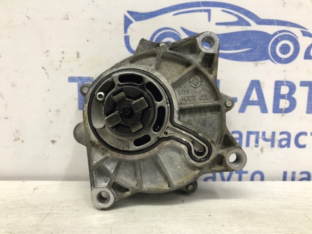 Вакуумный насос 9140300030 SSANG YONG