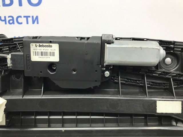 NISSAN 916044CC0B Крышка люка крыши задняя в наличии Сумы