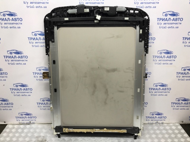 NISSAN 916044CC0B Крышка люка крыши задняя в наличии Ровно