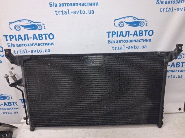 Конденсатор системы охлаждения 92100CG010 NISSAN