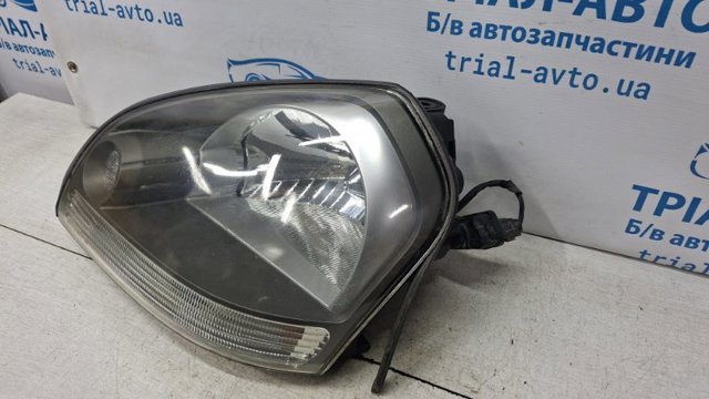 921022E000 HYUNDAI Фара правая купить в Винница