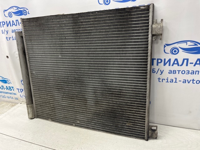 NISSAN 9211000Q0A Радиатор кондиционера в наличии Киев