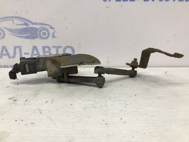 921923U000 HYUNDAI купить в Черкассы