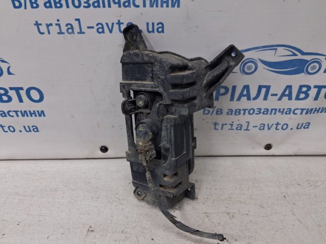 922011U500 HYUNDAI Фара противотуманная левая купить в Кривой Рог