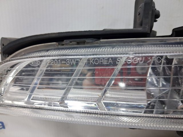 Левая противотуманная фара 922013W200 HYUNDAI