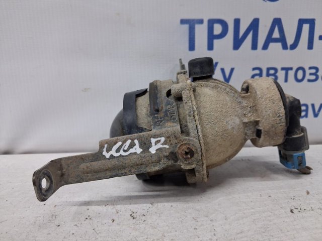 HYUNDAI 922021H000 Фара противотуманная правая в наличии Николаев