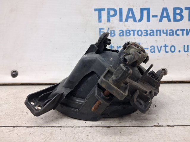 922022B500 Фара противотуманная правая купить Киев