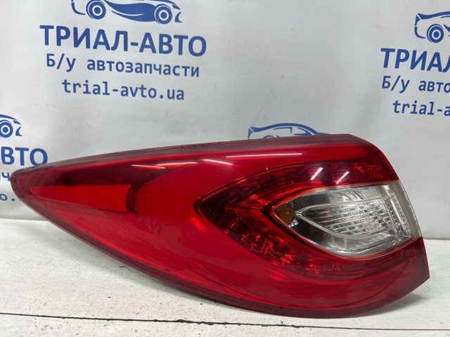 Фонарь задний 924012Y500 HYUNDAI