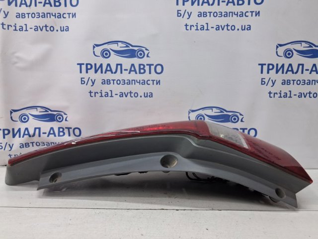 924022R100 Фонарь задний правый верхний купить Одесса