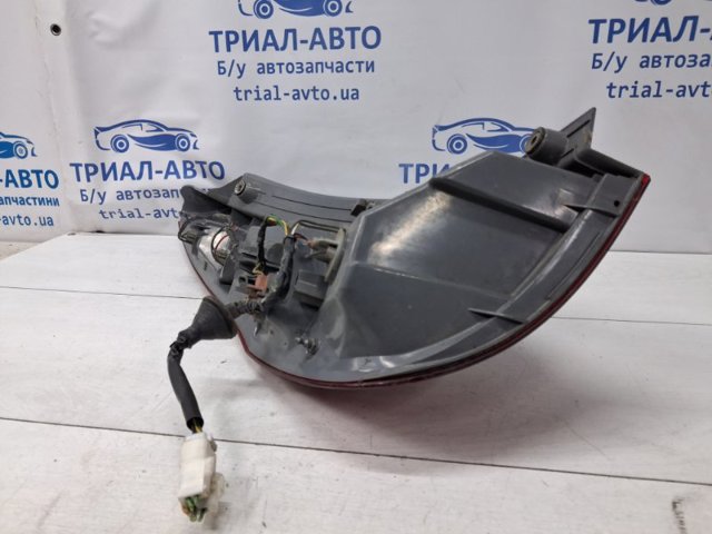924022R100 Фонарь задний правый верхний купить Черновцы