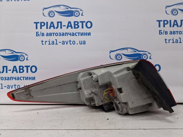 HYUNDAI 924022Y500 Фонарь задний правый внешний в наличии Чернигов