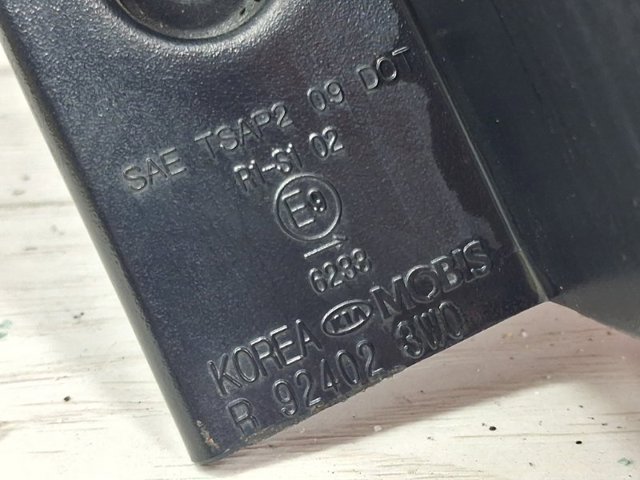 Фонарь задний правый, внешний 924023W010 HYUNDAI