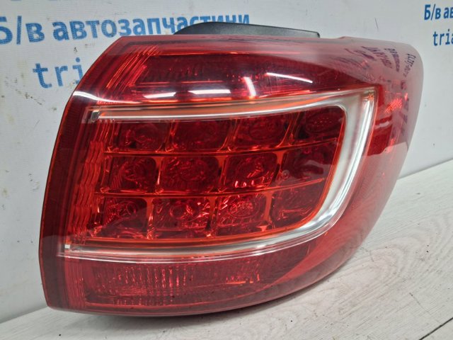 Фара задняя правая внешняя 924023W010 HYUNDAI