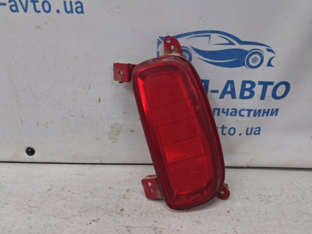 Отражатель бампера заднего правый 924062P700 HYUNDAI