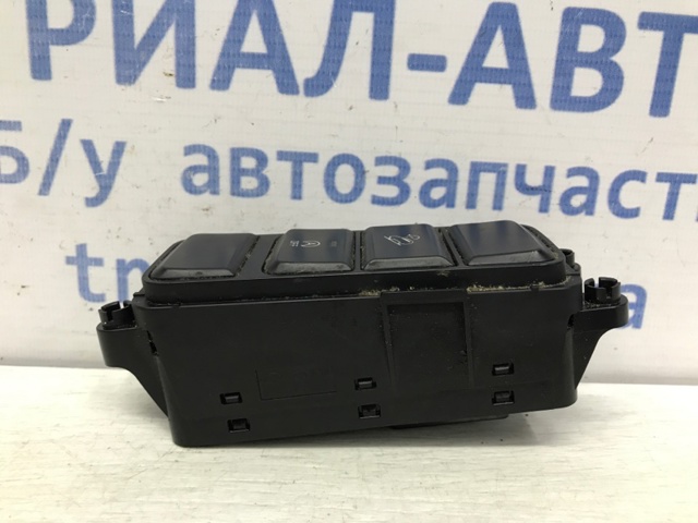 HYUNDAI 93300D7960 в наличии Винница