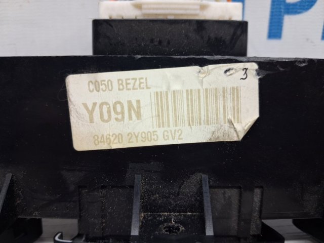 HYUNDAI 933102Y800TAN в наличии Николаев