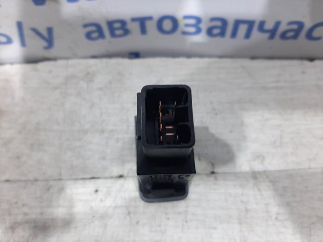 HYUNDAI 933402E001CA в наличии Ирпень