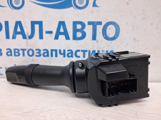 HYUNDAI 934201U000 Переключатель подрулевой правый в наличии Чернигов