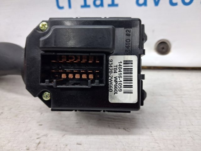 934202W660 HYUNDAI Правый подрулевой переключатель купить в Полтава