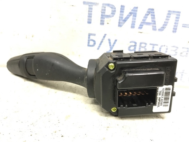 HYUNDAI 934202W660 Правый подрулевой переключатель в наличии Киев