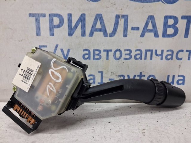HYUNDAI 934203K000 Правый подрулевой переключатель в наличии Днепр