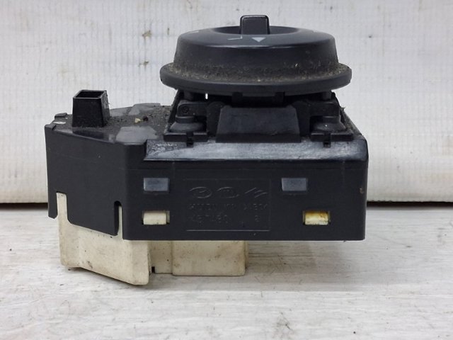 935601H000 HYUNDAI Блок управления зеркалами заднего вида, на двери купить в Львов