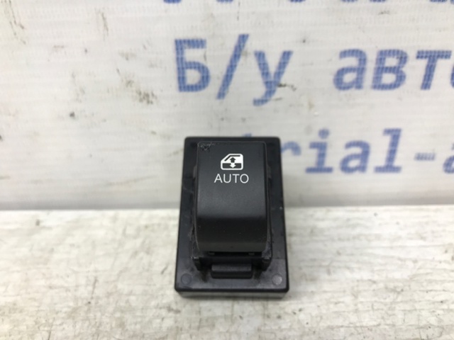 Кнопки переднего левого стеклоподъёмника 935701H120EQ HYUNDAI