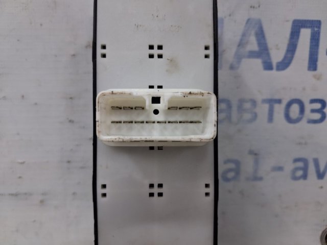 935703K010QS HYUNDAI купить в Павлоград