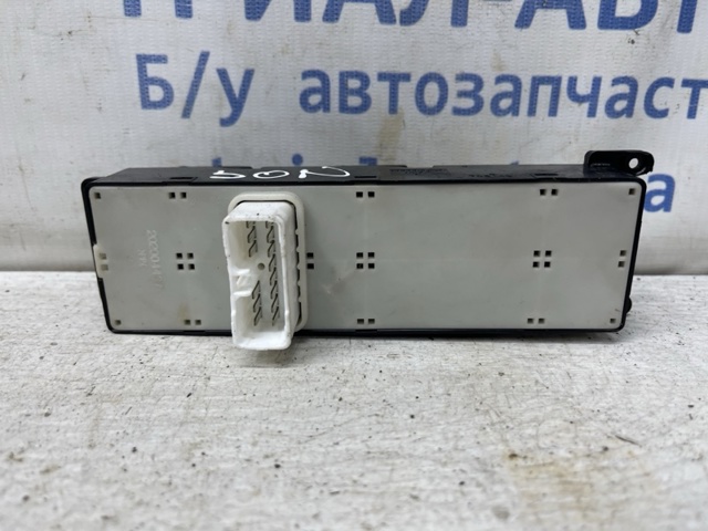 935703K010QS HYUNDAI купить в Черкассы