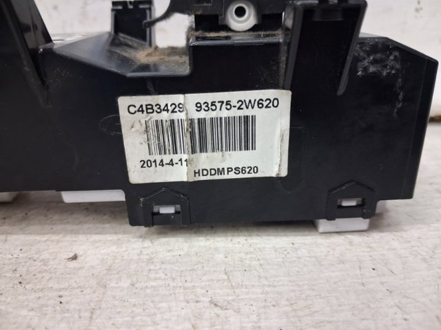 935752W620 HYUNDAI купить в Чернигов