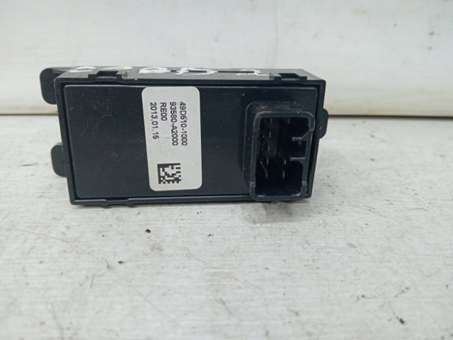93580A2000 HYUNDAI купить в Черновцы