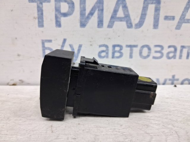 937403E000 HYUNDAI Кнопка включения обогрева сиденья купить в Ужгород