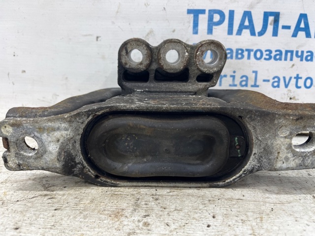 GM 94509533 Правая подушка двигателя в наличии Ужгород
