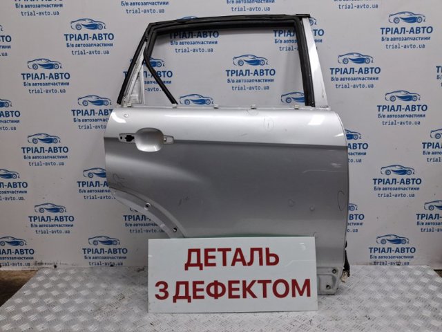 Дверь задняя, правая 94543753 GM