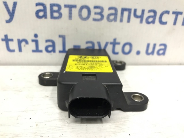 956902T250 HYUNDAI Датчик поперечного ускорения (ESP) купить в Кривой Рог